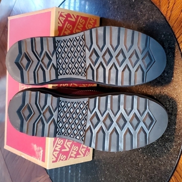 VANS Colfax Low Leather Shoes Red Easy On M7 W8.5 - Picture 7 of 9